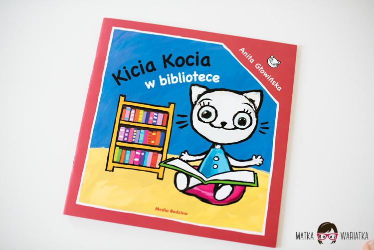 Kicia Kocia w bibliotece_Ksiazki dla dzieci01 by . 