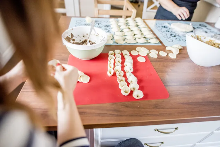 Przepis na najlepsze pierogi z kapusta i grzybami oraz uszka013przepis by .