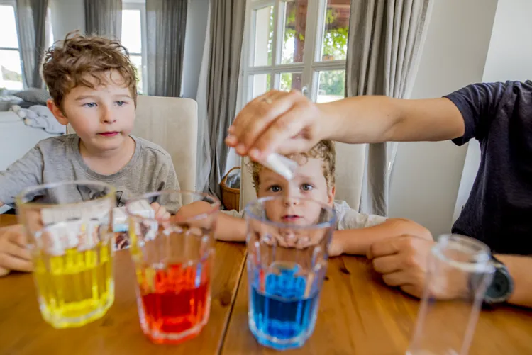 Eksperymenty dla dzieci021Funiversity by .