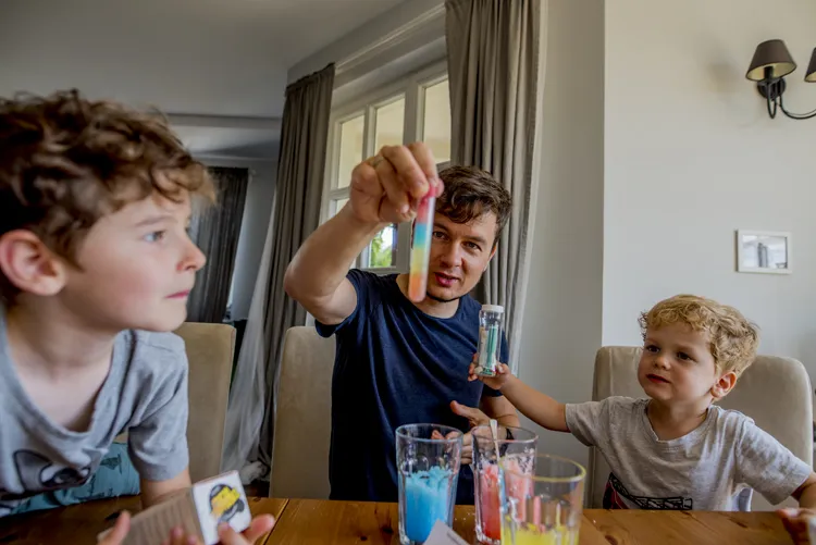 Eksperymenty dla dzieci025Funiversity by .