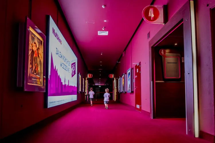 Jak zaoszczedzic w kinie010multikino rodzina do kina by . 