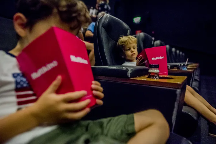 Jak zaoszczedzic w kinie013multikino rodzina do kina by . 