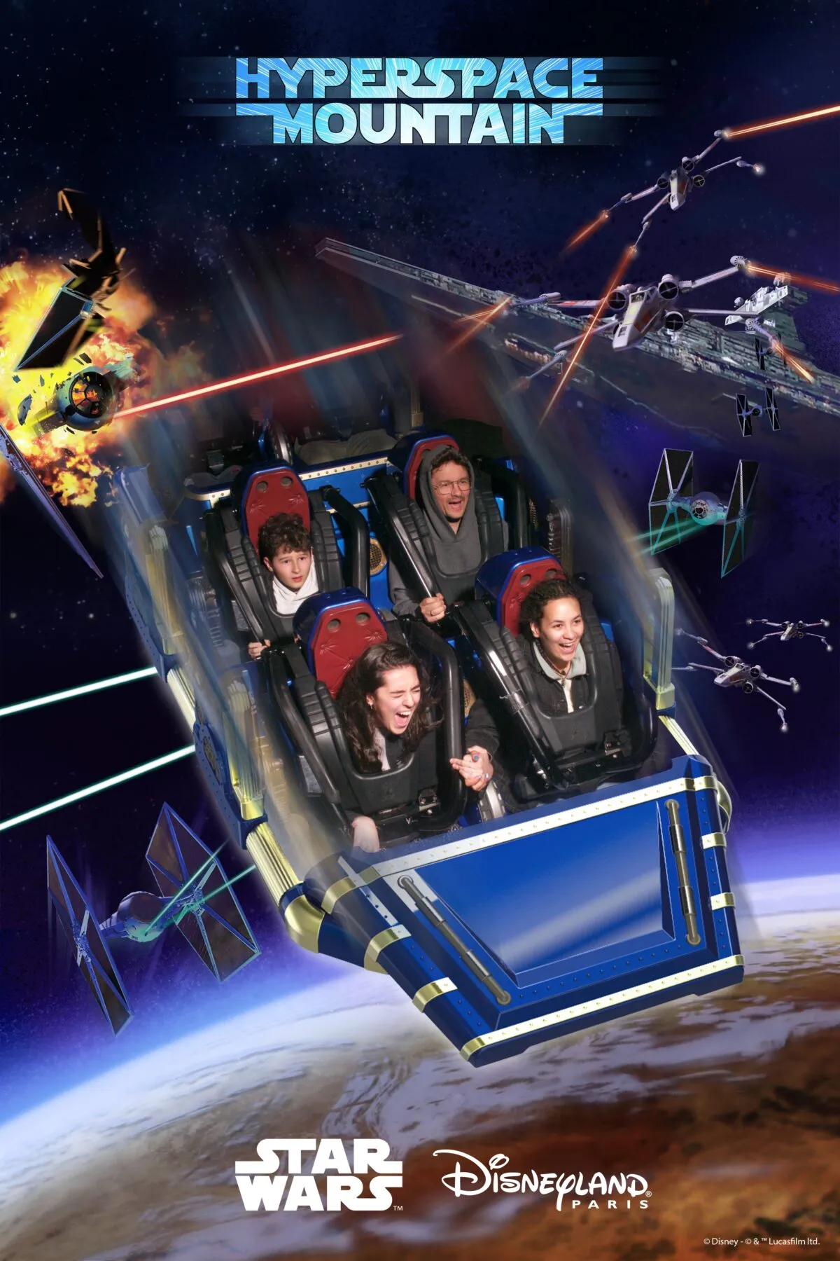 DisneylandParis-id34340613 by .